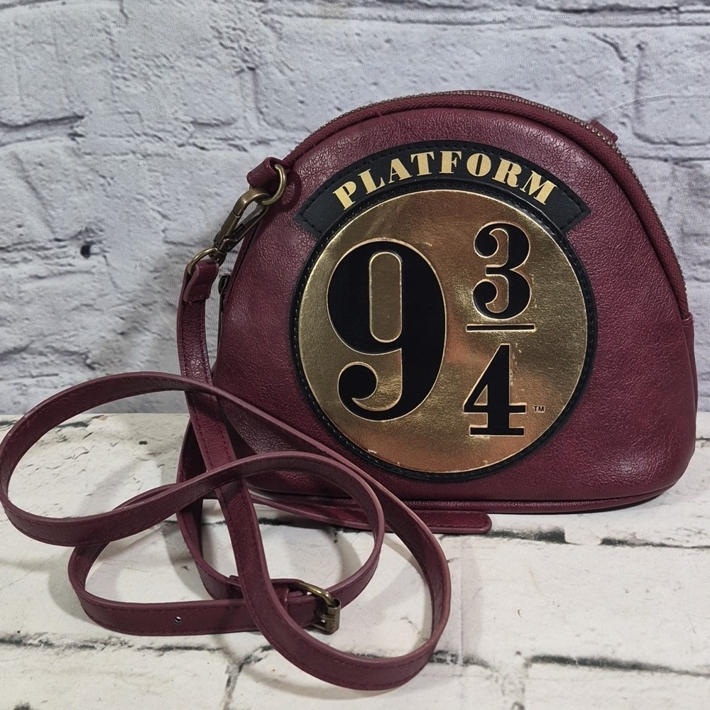 Harry Potter Hogwarts Express Platform 9 3/4 Purse Vegan Leather Dome Crossbody